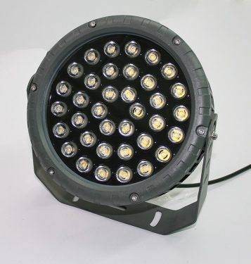 Đèn LED cắm cỏ sân vườn 36w IP66 ngoài trời cao cấp TL-RC02