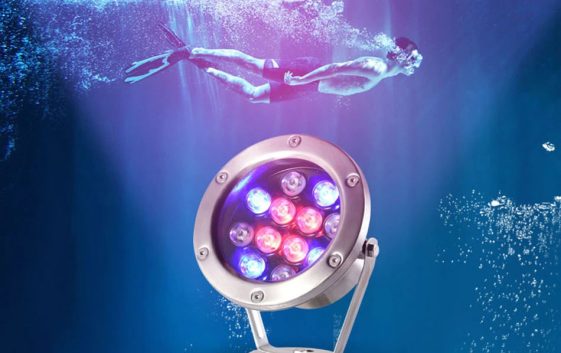 Cách sử dụng đèn LED bể bơi chính xác an toàn nhất